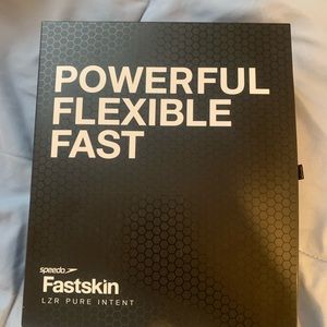 Speedo kneeskin fastskin lzr pure intent